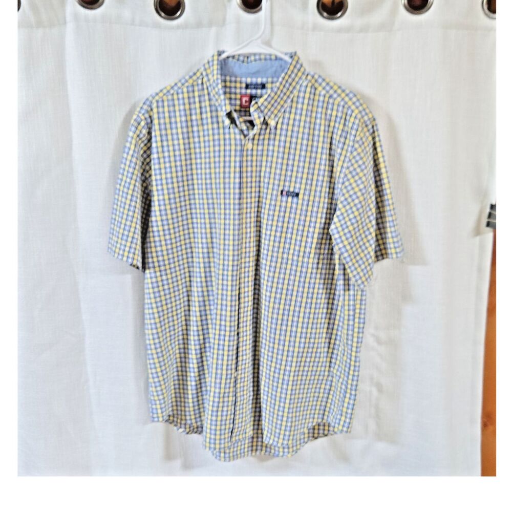 Chaps Men's Easy Care Plaid Button-Down Shirt Blue Yellow White Short Sleeve L